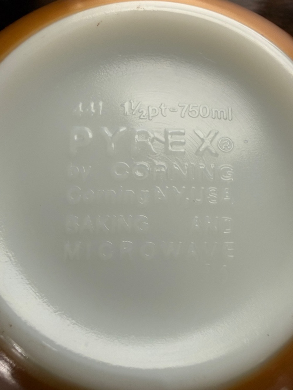 vintage Pyrex nesting bowls in the "Old Orchard" pattern, Cinderella-style - Picture 10 of 10